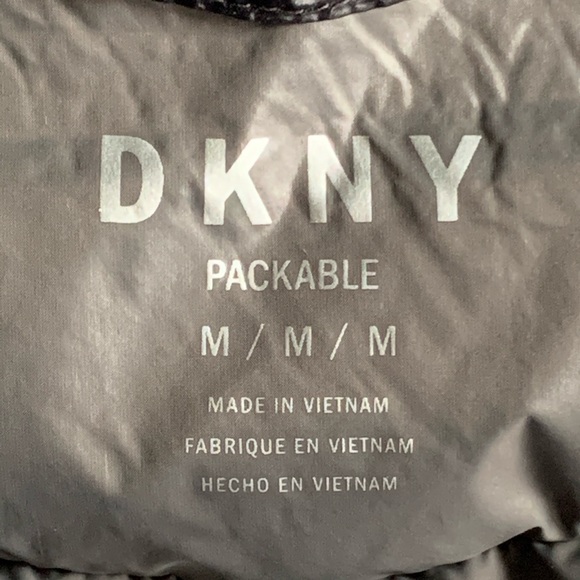 DKNY black hooded puffer jacket - Picture 3 of 4